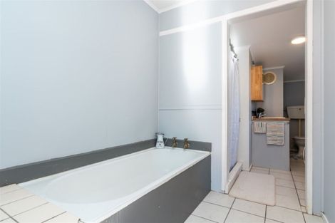 Photo of property in 6 Insley Street, Mangawhai, 0505