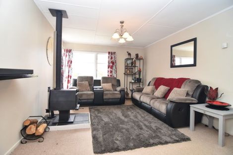 Photo of property in 14 Bethune Street, Featherston, 5710