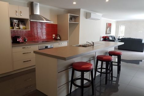 Photo of property in 8 Kilbryde Crescent, Pokeno, 2402