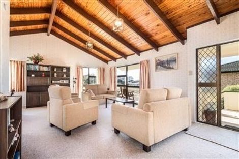 Photo of property in 3 Tamatea Drive, Snells Beach, 0920