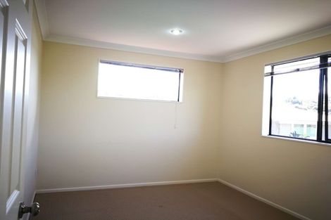 Photo of property in 2/25 Keldale Place, Forrest Hill, Auckland, 0620