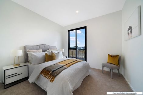 Photo of property in 102 Te Oneroa Way, Long Bay, Auckland, 0630