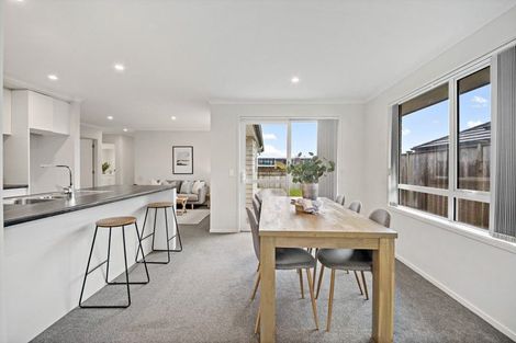 Photo of property in 17 Tawhiti Road, Pukekohe, 2120