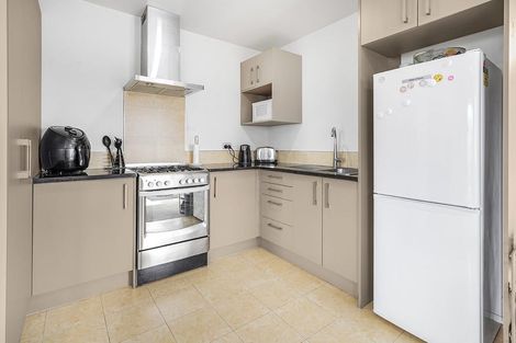 Photo of property in 2 Etna Way, Dinsdale, Hamilton, 3204