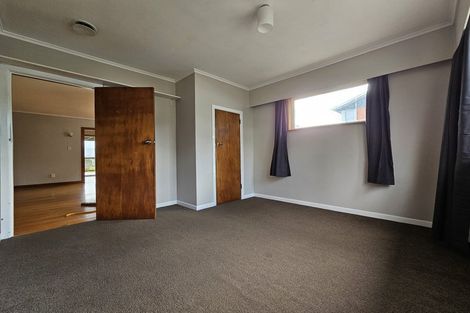 Photo of property in 168 Glengarry Road, Glen Eden, Auckland, 0602