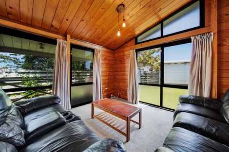 Photo of property in 33 Regent Street, Hawera, 4610