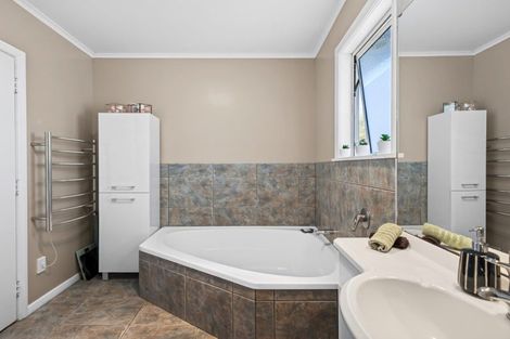 Photo of property in 5 Armstrong Avenue, Whakatane, 3120