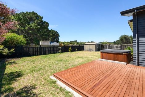 Photo of property in 28 Sandown Avenue, Himatangi Beach, Foxton, 4891