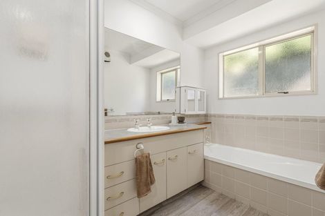 Photo of property in 15 Robinia Place, Ohauiti, Tauranga, 3112