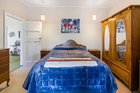 Photo of property in 43 Doug Ledgerwood Drive, Wanaka, 9305