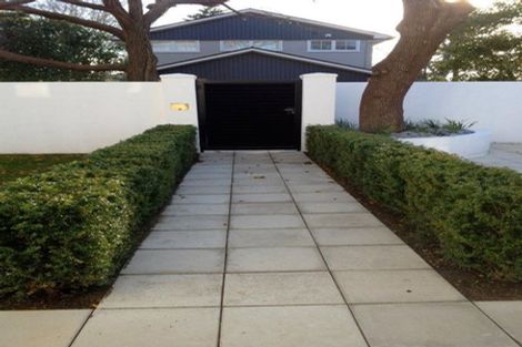 Photo of property in 2 Blundell Way, Heretaunga, Upper Hutt, 5018