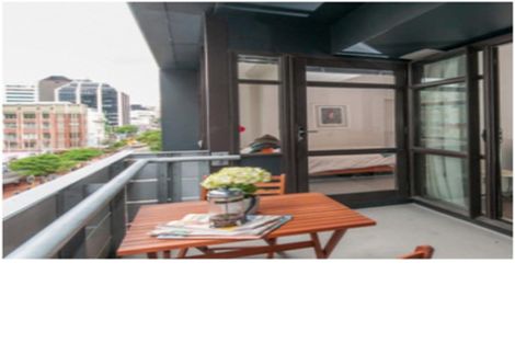 Photo of property in Gerondis Bldg Apartments, 401/60 Willis Street, Wellington Central, Wellington, 6011