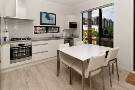 Photo of property in 50 Pukewhero Rise, Westgate, Auckland, 0614
