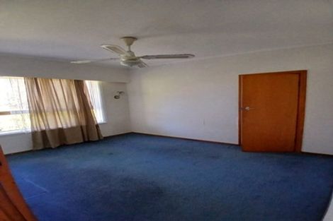 Photo of property in 60 Hillsborough Road, Hillsborough, Auckland, 1042