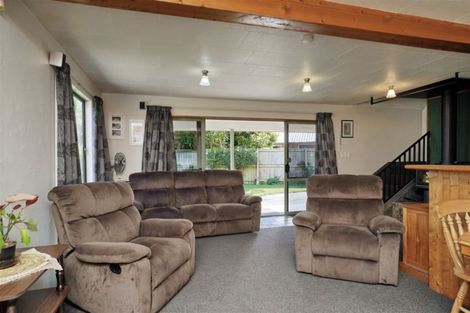 Photo of property in 19 Mclaughlins Road, Darfield, 7510