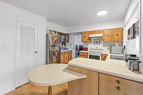 Photo of property in 13 Skilling Place, Farm Cove, Auckland, 2012