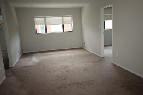 Photo of property in 21a Dallinghoe Crescent, Milford, Auckland, 0620