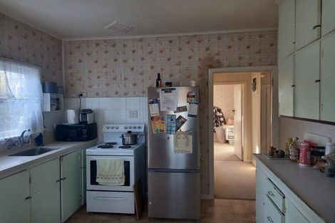 Photo of property in 1/44 View Road, Henderson, Auckland, 0612