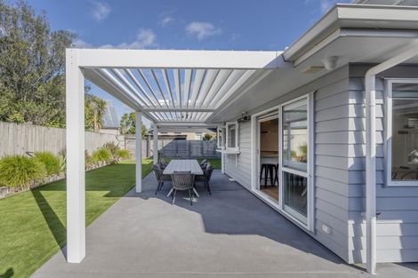 Photo of property in 100 Kupe Drive, Whitianga, 3510