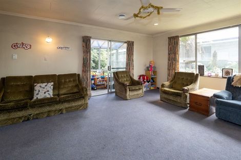 Photo of property in 100 Grove Street, Tinwald, Ashburton, 7700