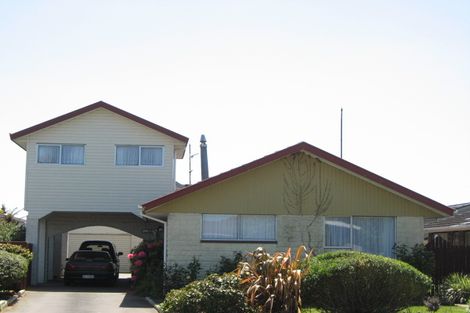 Photo of property in 5 Dunbarton Street, Redwood, Christchurch, 8051