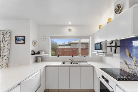Photo of property in 65 Victors Road, Hoon Hay, Christchurch, 8025
