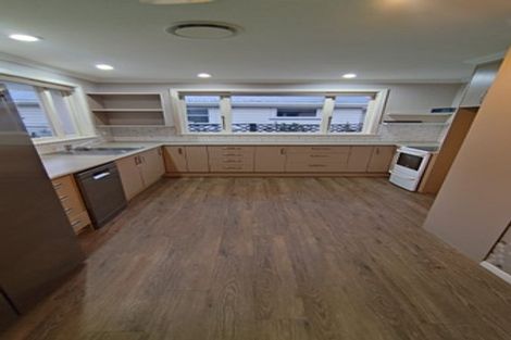 Photo of property in 12 Cruickshank Road, Clouston Park, Upper Hutt, 5018