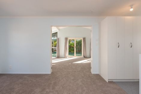 Photo of property in 28 Woolwich Close, Whitby, Porirua, 5024