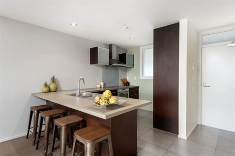 Photo of property in 2-06/424 Maunganui Road, Mount Maunganui, 3116