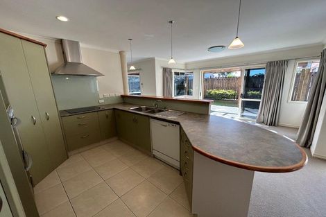 Photo of property in 51 Gravatt Road, Papamoa Beach, Papamoa, 3118