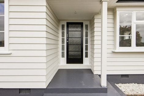 Photo of property in 193 Main North Road, Redwood, Christchurch, 8051