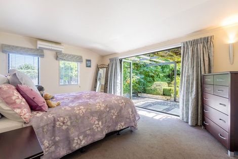 Photo of property in 70 Langdale Avenue, Paraparaumu, 5032