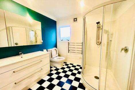 Photo of property in 223 Pine Valley Road, Dairy Flat, Silverdale, 0992