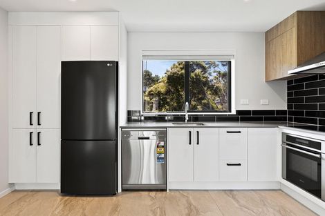 Photo of property in 72 Makamaka Lane, Albany Heights, Auckland, 0632