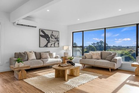 Photo of property in 8 Happy Home Road, Westmorland, Christchurch, 8025