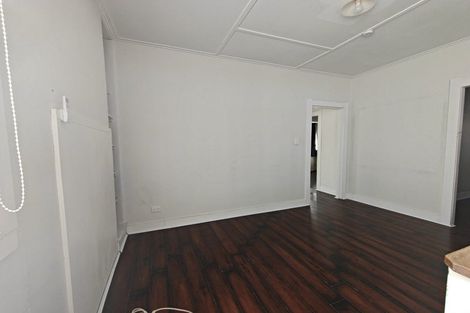 Photo of property in 2/84 Lynwood Road, New Lynn, Auckland, 0600