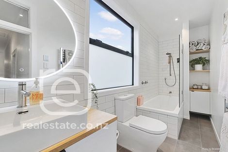 Photo of property in 104 Britomart Street, Berhampore, Wellington, 6023
