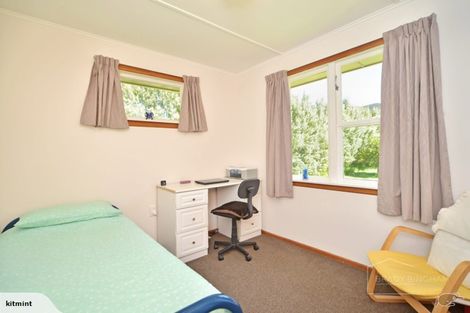Photo of property in 22 Renall Street, Featherston, 5710