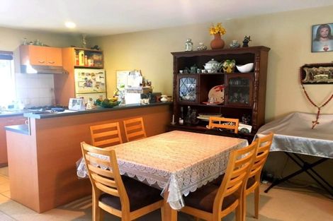 Photo of property in 5/218 Captain Springs Road, Onehunga, Auckland, 1061