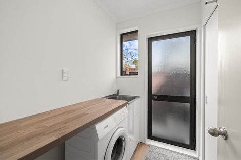 Photo of property in 2/30 Townshend Crescent, Halswell, Christchurch, 8025
