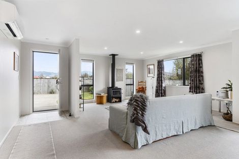Photo of property in 42 Feist Street, Carterton, 5713