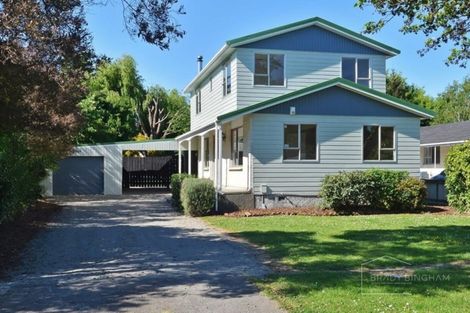 Photo of property in 82 Victoria Street, Carterton, 5713