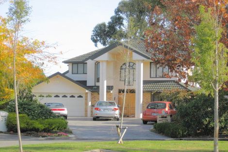 Photo of property in 22 Swanleigh Place, Ilam, Christchurch, 8041