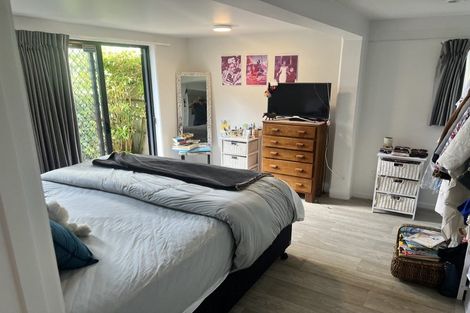 Photo of property in 12 Saratoga Avenue, Herne Bay, Auckland, 1011