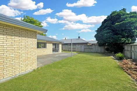 Photo of property in 10 Mckenzie Place, Rototuna North, Hamilton, 3210