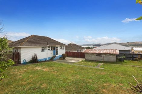 Photo of property in 5 Waiho Terrace, Elsdon, Porirua, 5022