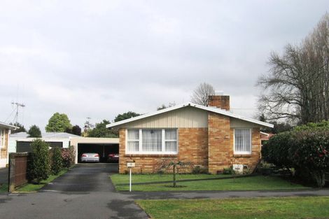 Photo of property in 9 Hampton Place, St Andrews, Hamilton, 3200