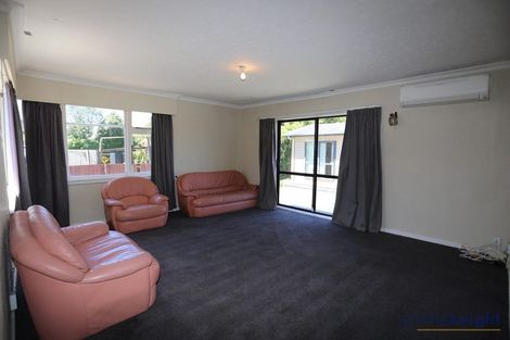Photo of property in 72 Peer Street, Upper Riccarton, Christchurch, 8041