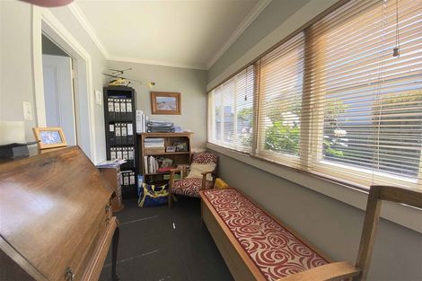 Photo of property in 44 Banks Street, Richmond, Invercargill, 9810