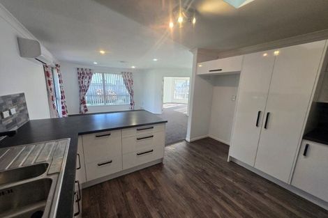 Photo of property in 15 Mosquito Place, Wigram, Christchurch, 8042